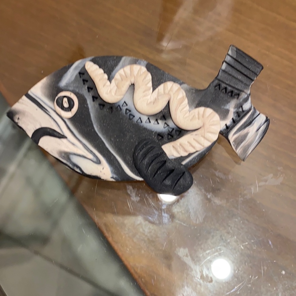 Fish pin